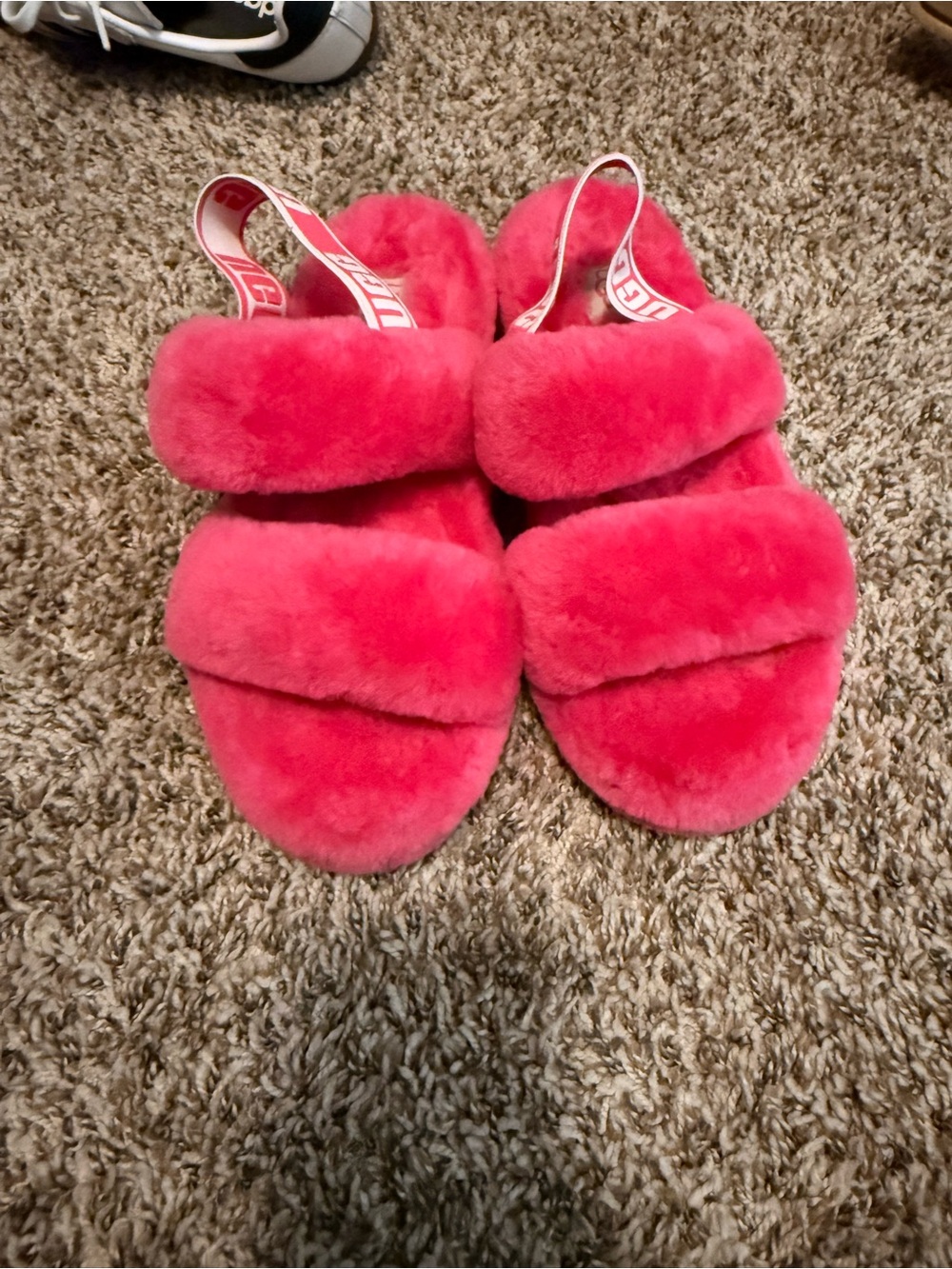 UGG Plush Fuzzy Strap Sandals - Pink